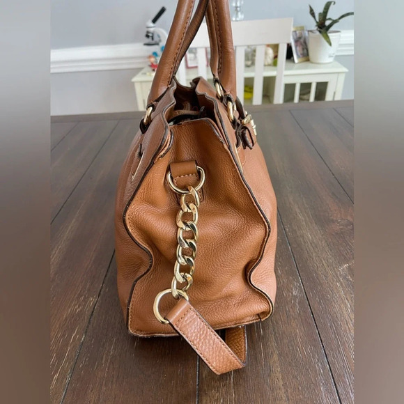 Michael Kors Hamilton satchel - Picture 2 of 16